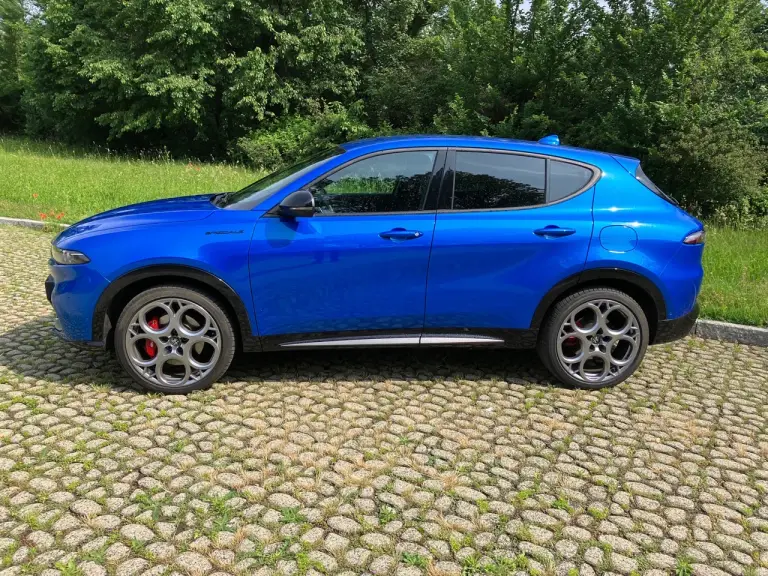 Alfa Romeo Tonale PHEV 2023 - Come va - 9