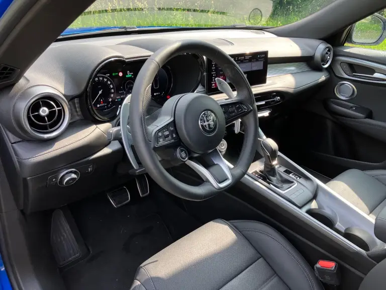 Alfa Romeo Tonale PHEV 2023 - Come va - 13