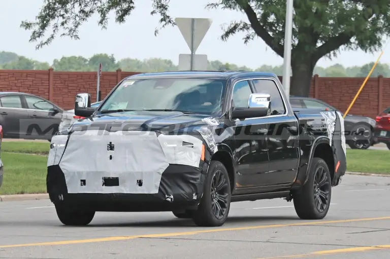 Ram 1500 Tungsten 2025 - Foto Spia 01-08-2023 - 1
