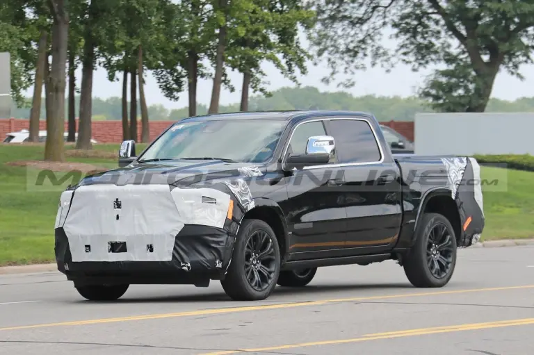 Ram 1500 Tungsten 2025 - Foto Spia 01-08-2023 - 2