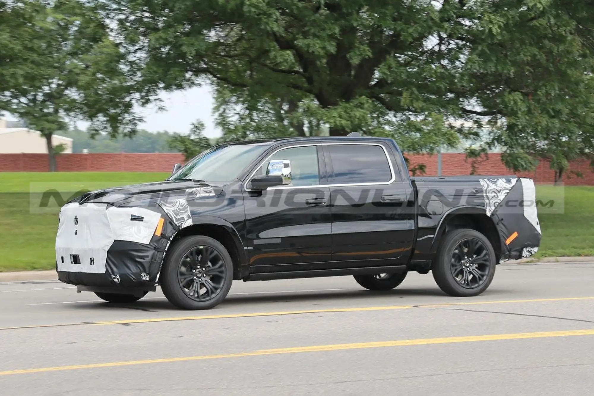 Ram 1500 Tungsten 2025 - Foto Spia 01-08-2023 - 4
