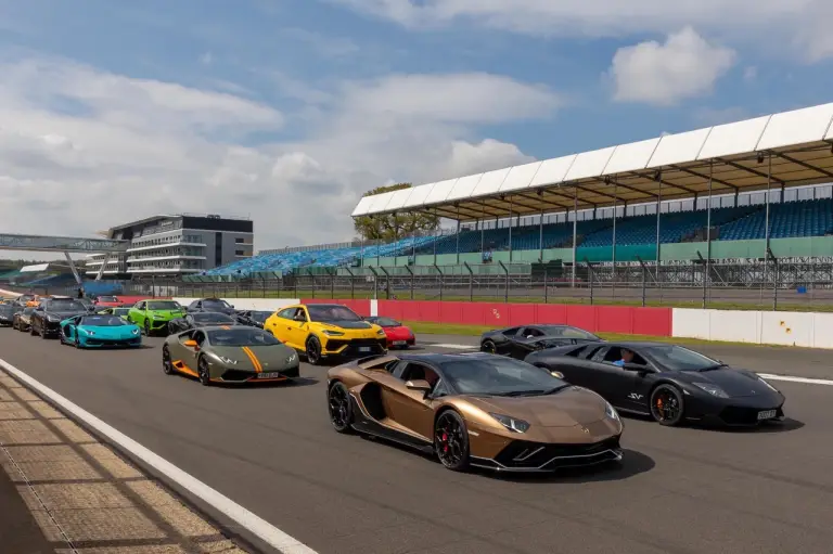 Lamborghini - 60 anni di colori - 40