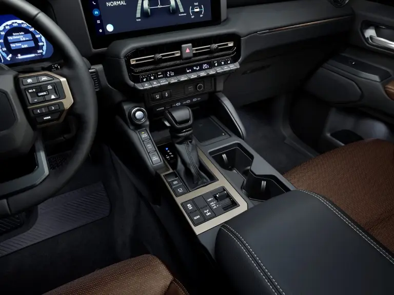 Toyota Land Cruiser 2024 - 14