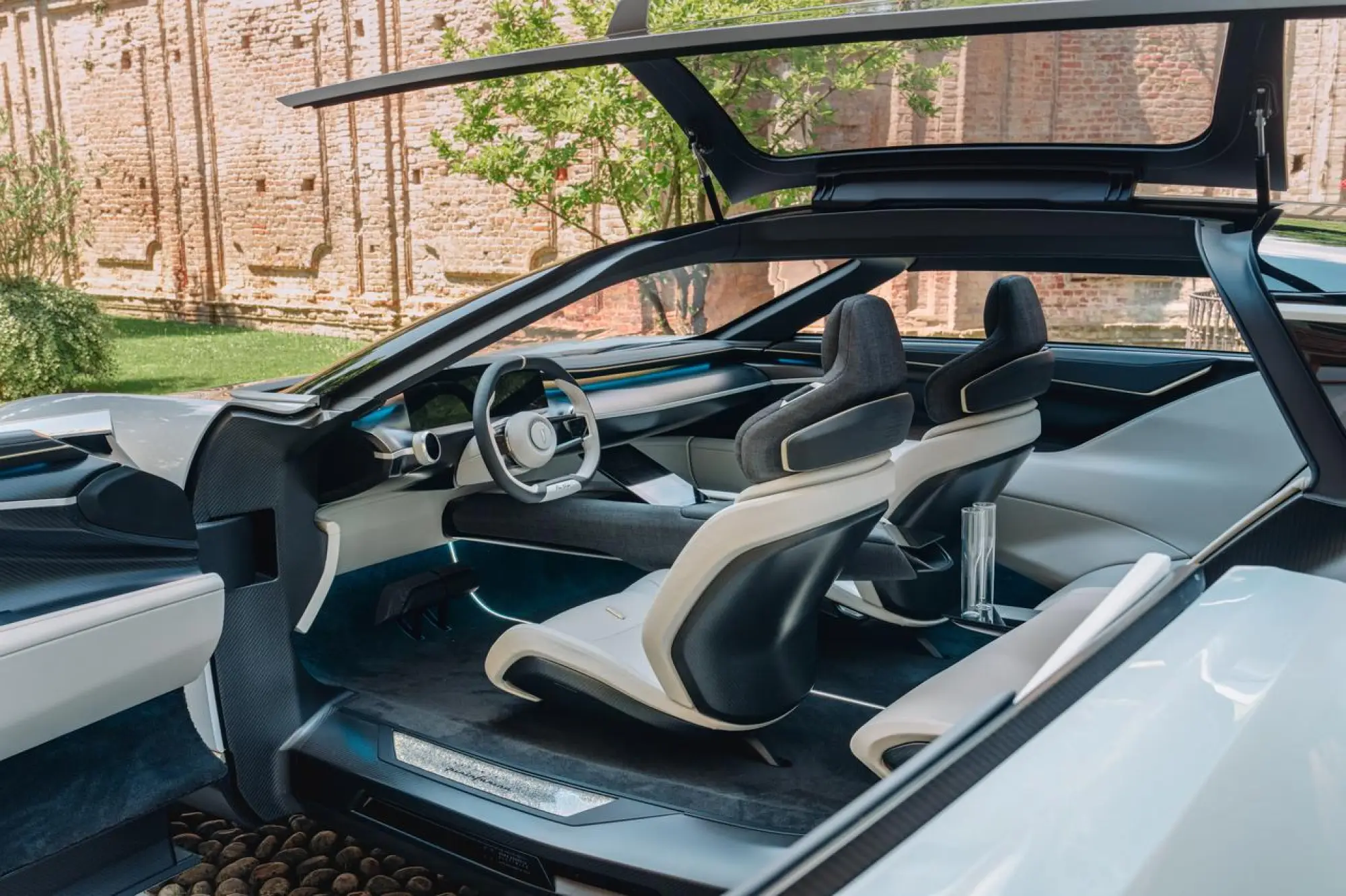 Pininfarina Pura Vision - 14