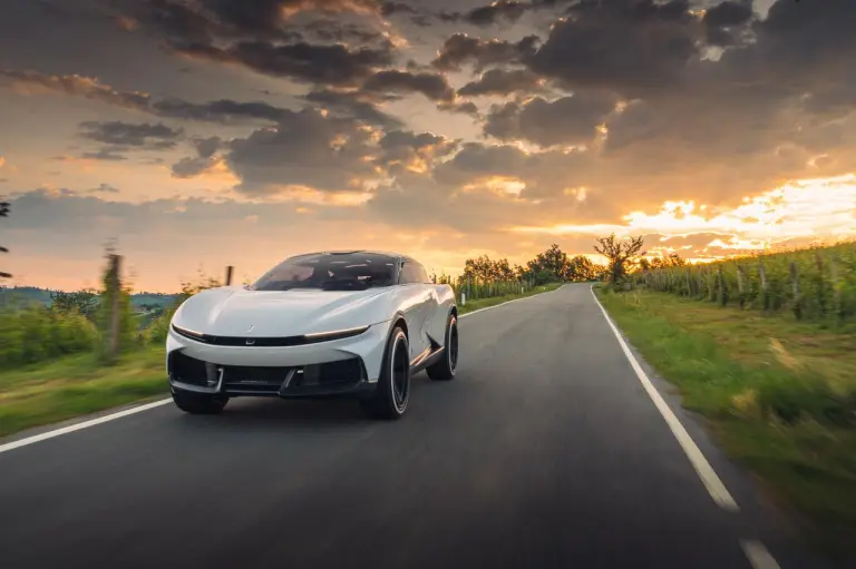 Pininfarina Pura Vision - 20