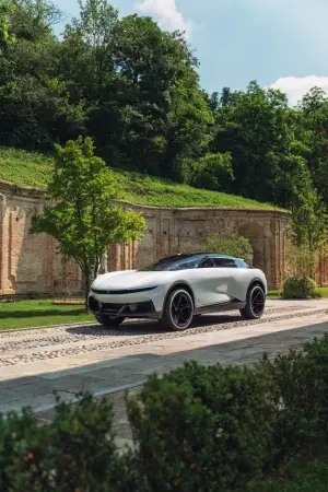 Pininfarina Pura Vision - 8
