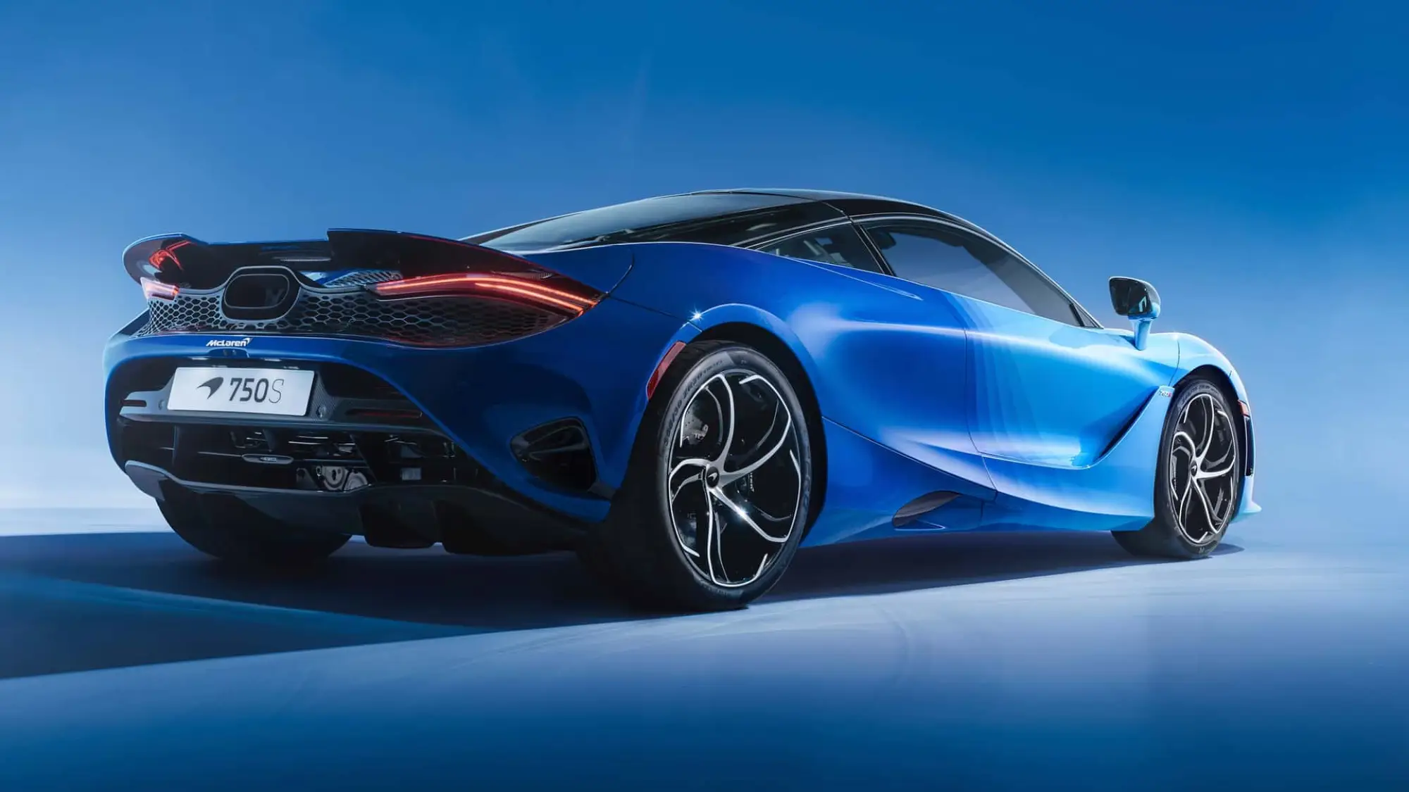 McLaren 750S Spectrum - 17