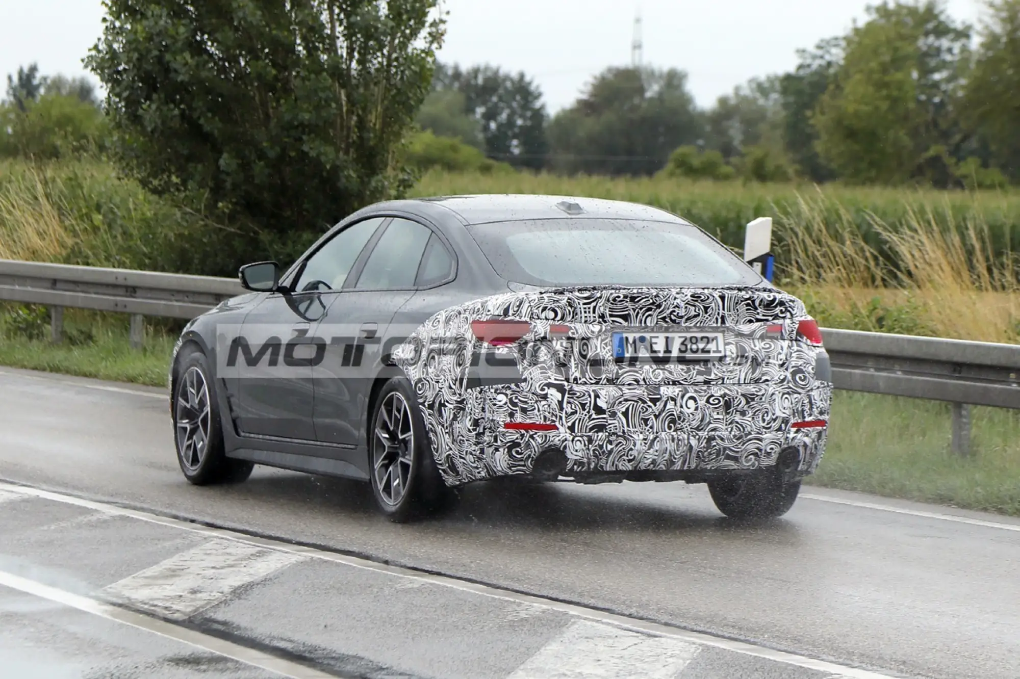 BMW Serie 4 Gran Coupe - Foto spia 3-8-2023 - 9
