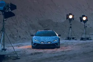 Lamborghini Huracan Sterrato Opera Unica - 2