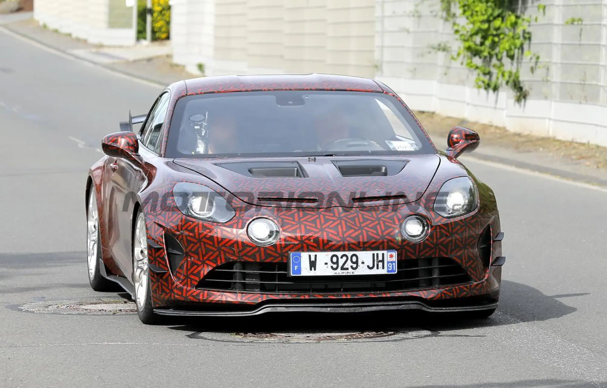 Alpine A110 estrema - Foto spia 08-08-2023 - 10