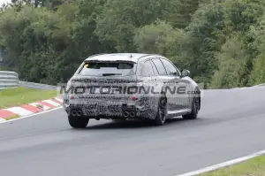 BMW M5 Touring - Foto spia 9-8-2023