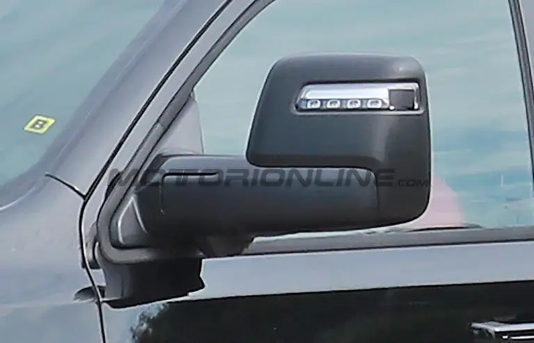 Ram 1500 Rebel 2025 - Foto spia 09-08-2023 - 9