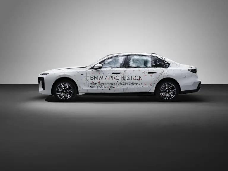 BMW Serie 7 e i7 Protection - 30