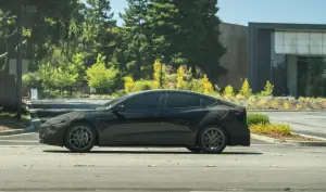 Tesla Model 3 2024 - Foto spia - 4