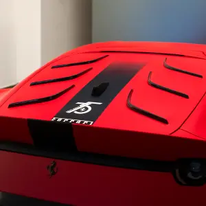 Ferrari 812 Competizione - Tailor Made 75th Anniversary - 4