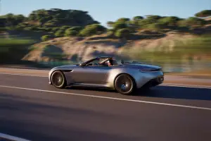 Aston Martin DB12 2024 - 15