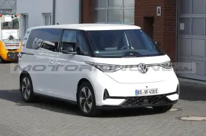 Volkswagen ID. Buzz GTX - Foto Spia 17-08-2023 - 17