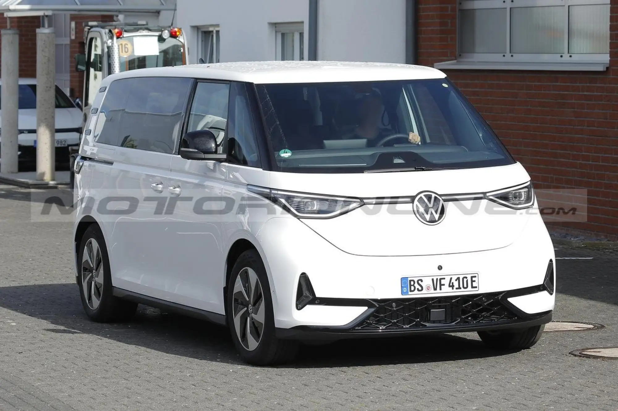 Volkswagen ID. Buzz GTX - Foto Spia 17-08-2023 - 14