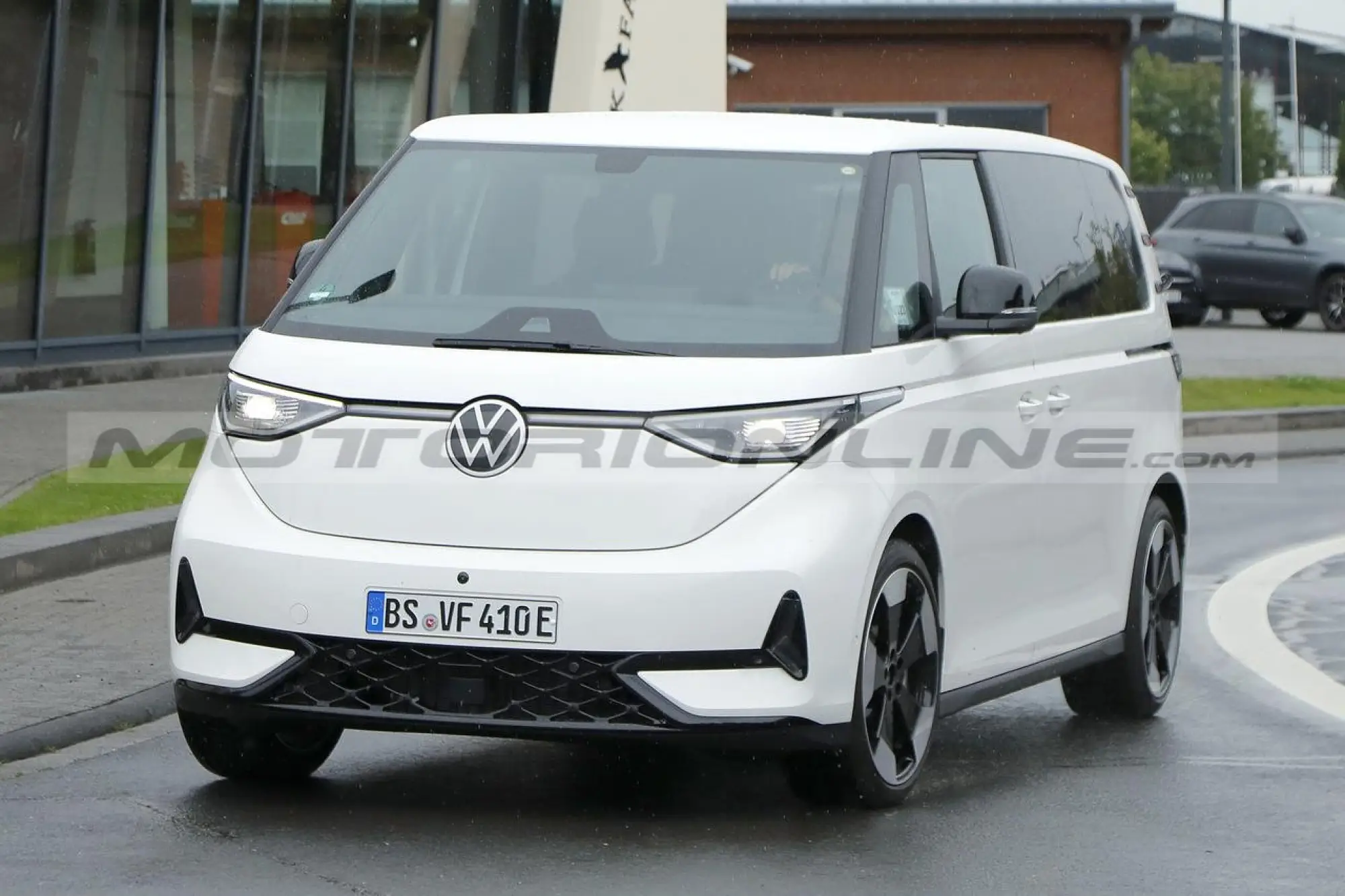 Volkswagen ID. Buzz GTX - Foto Spia 17-08-2023 - 1