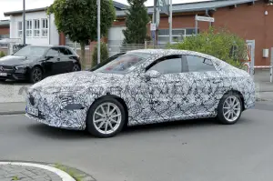 Mercedes EQA Sedan - Foto Spia 17-08-2023 - 3