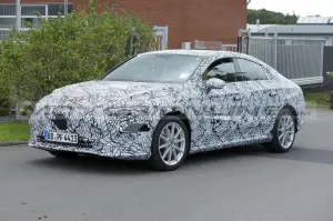 Mercedes EQA Sedan - Foto Spia 17-08-2023 - 4