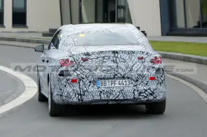 Mercedes EQA Sedan - Foto Spia 17-08-2023 - 13