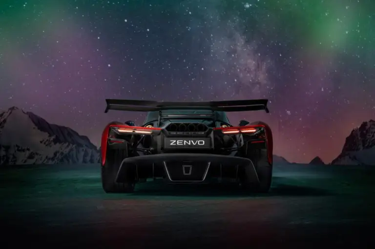 Zenvo Aurora - 15