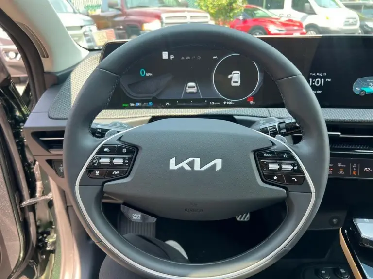 Kia EV6 versione speciale anteprima - 7