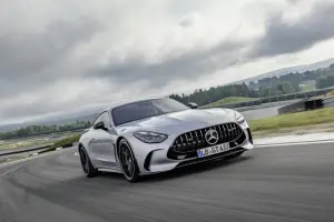 Mercedes-AMG GT 2024 - 17
