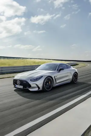 Mercedes-AMG GT 2024 - 20