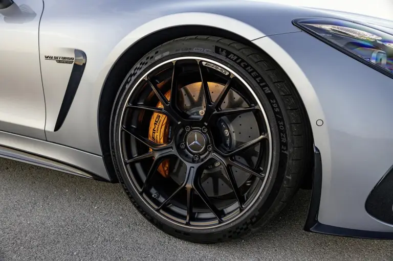 Mercedes-AMG GT 2024 - 22