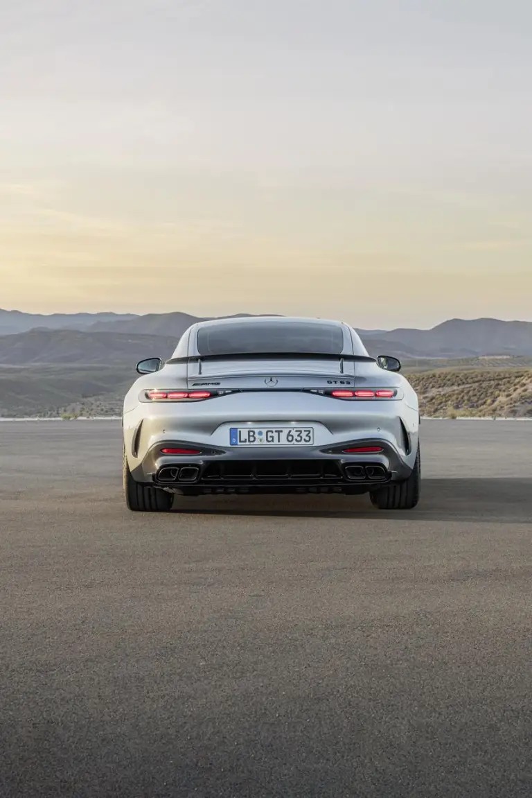 Mercedes-AMG GT 2024 - 44