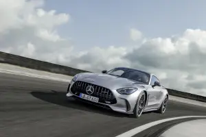 Mercedes-AMG GT 2024 - 50