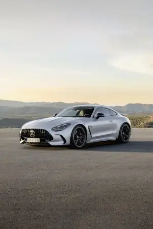 Mercedes-AMG GT 2024 - 56