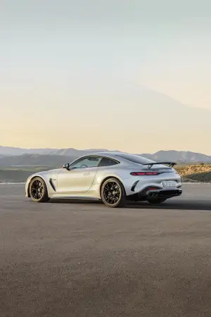 Mercedes-AMG GT 2024 - 60