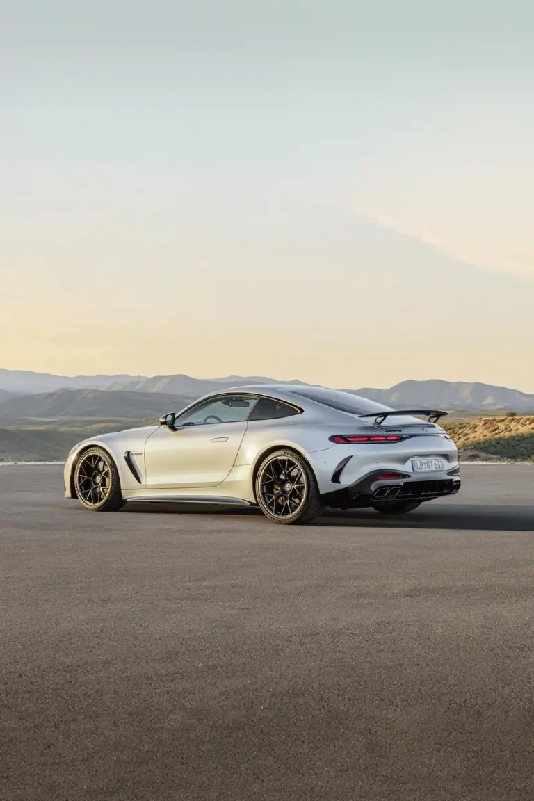 Mercedes-AMG GT 2024 - 60