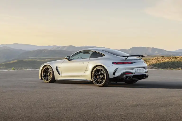 Mercedes-AMG GT 2024 - 58