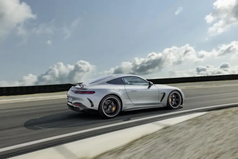 Mercedes-AMG GT 2024 - 4