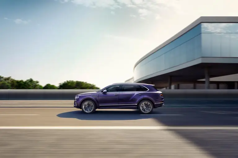 Bentley Bentayga EWB Mulliner - 16