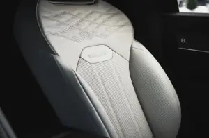 Bentley Bentayga EWB Mulliner