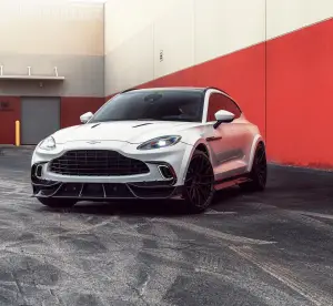 Aston Martin DBX by Mansory - 2
