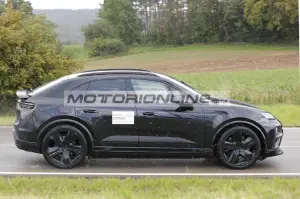 Porsche Macan EV - Foto spia 28-8-2023