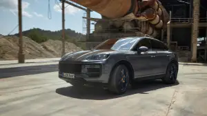 Porsche Cayenne Turbo E-Hybrid 2024
