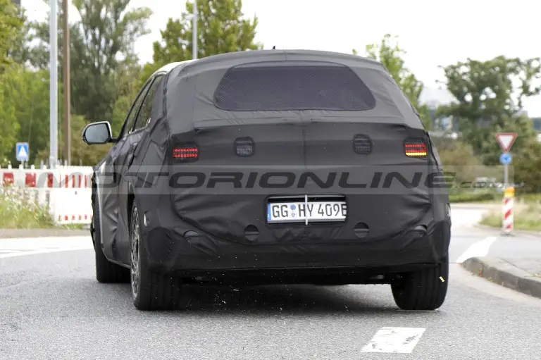 Hyundai Ioniq 5 2025 - Foto Spia 31-08-2023 - 8