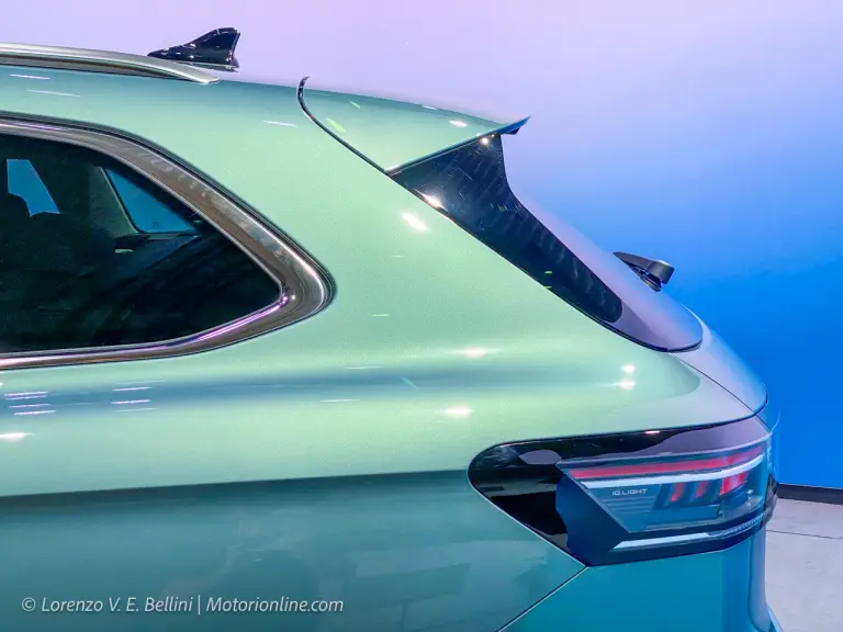 Volkswagen Passat Variant 2024 - Foto dal vivo - 7