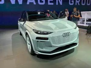Audi Q6 e-tron prototype - Salone di Monaco 2023