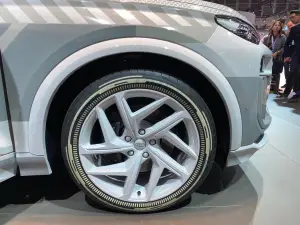 Audi Q6 e-tron prototype - Salone di Monaco 2023