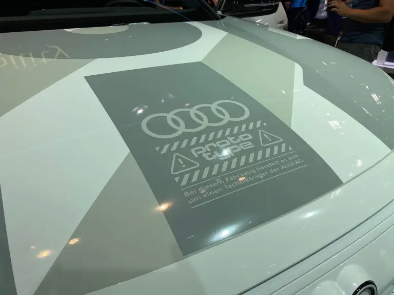 Audi Q6 e-tron prototype - Salone di Monaco 2023 - 12