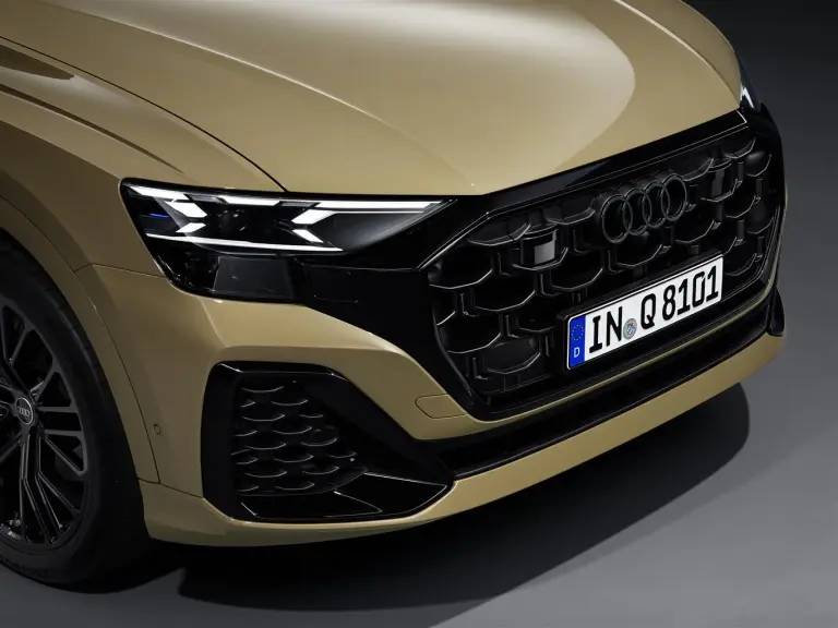 Audi Q8 2023 - 10