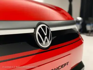 Volkswagen ID. GTI Concept - Foto dal vivo - 17